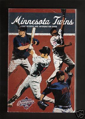 MLBB MEDIA GUIDE 2007 MINNESOTA TWINS VG-EX