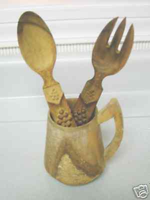 Decorative Wooden Cup with Spoon & Fork   Grape Pattern  