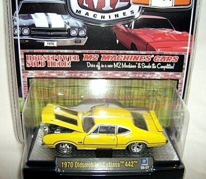 M2M 1/64 detroit muscle 1970 OLDS CUTLASS 442 HT yellow  