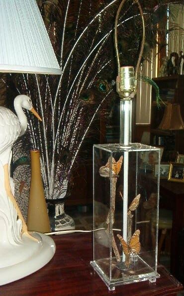 Vintage Lucite Acrylic Plastic Butterfly Light Lamp  