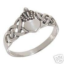   STERLING SILVER *** CELTIC CLADDAGH RING *** BEAUTIFUL DESIGN *** Sz 9
